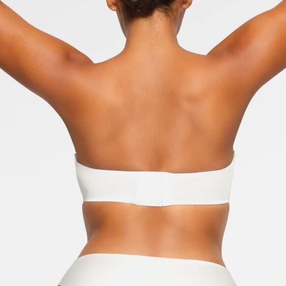 NWT SKIMS Fits Everybody Strapless Underwire Bra In Marble White - Picture 4 of 7